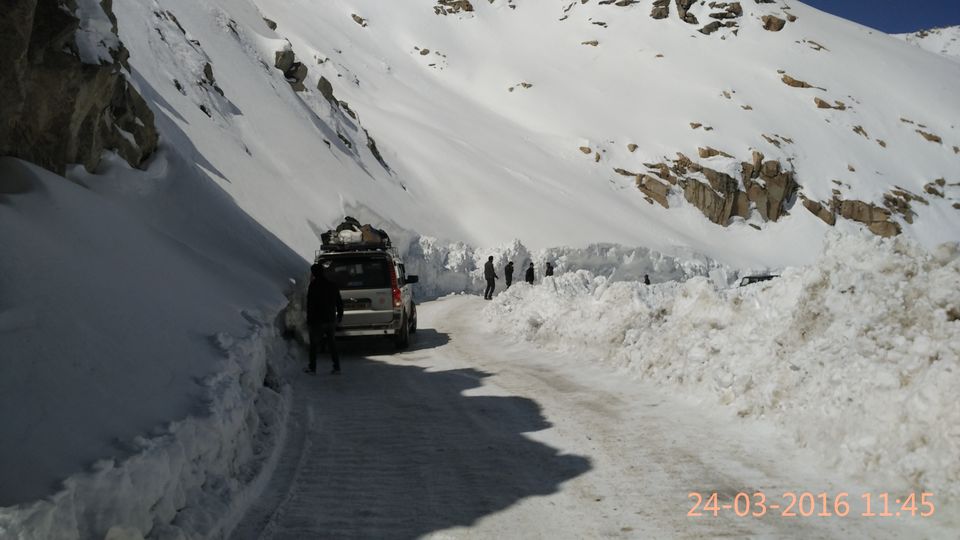 Photo of Khardung La by Muthu Venkatesh