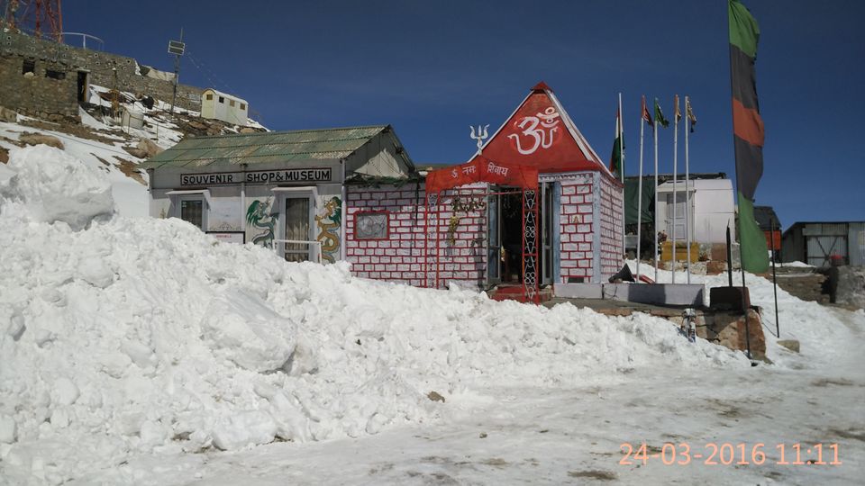 Photo of Khardung La by Muthu Venkatesh