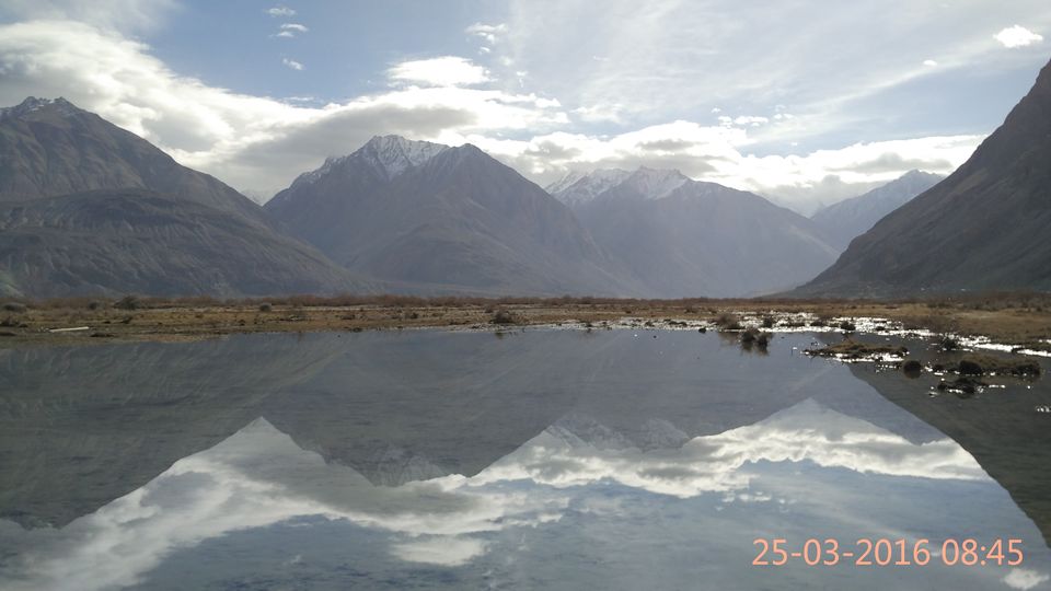 Photo of Pangong Lake by Muthu Venkatesh