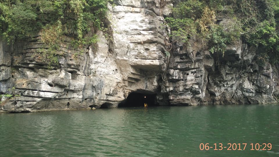 Photo of Vietnam Diaries (North) – Ninh Binh, Halong Bay and Hanoi by Muthu Venkatesh