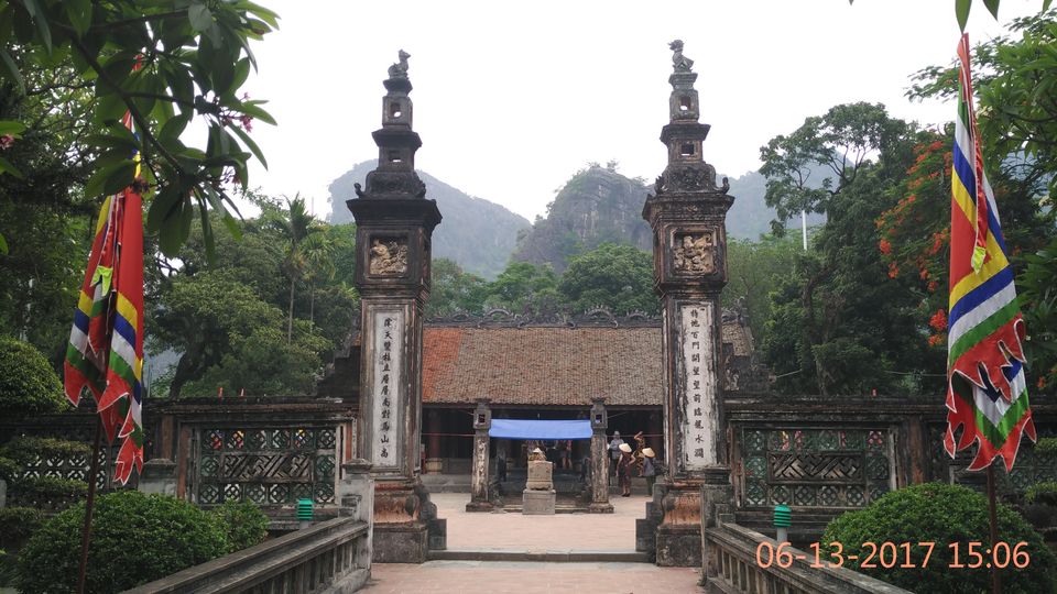Photo of Vietnam Diaries (North) – Ninh Binh, Halong Bay and Hanoi by Muthu Venkatesh