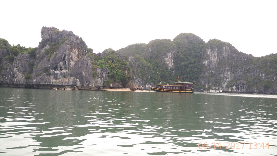 Photo of Vietnam Diaries (North) – Ninh Binh, Halong Bay and Hanoi by Muthu Venkatesh