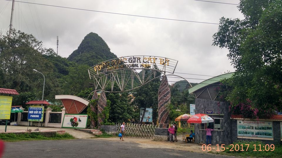 Photo of Vietnam Diaries (North) – Ninh Binh, Halong Bay and Hanoi by Muthu Venkatesh