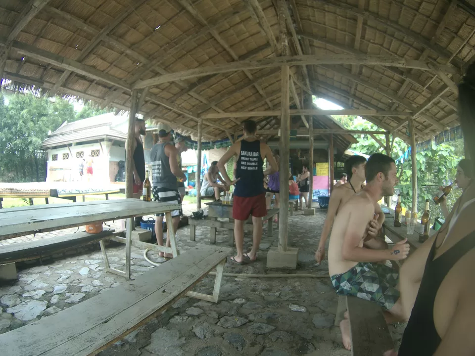 Photo of Vang Vieng, Laos by Muthu Venkatesh
