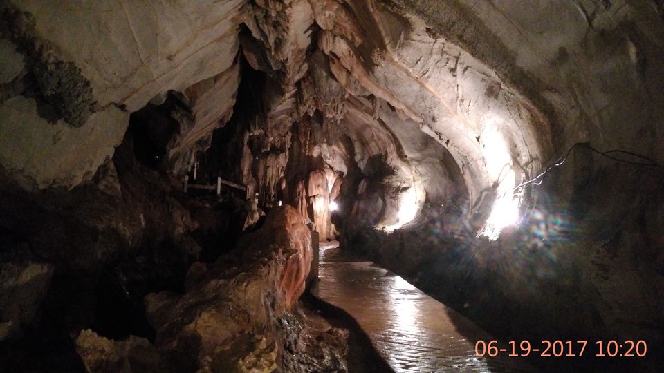 Photo of Vang Vieng, Laos by Muthu Venkatesh