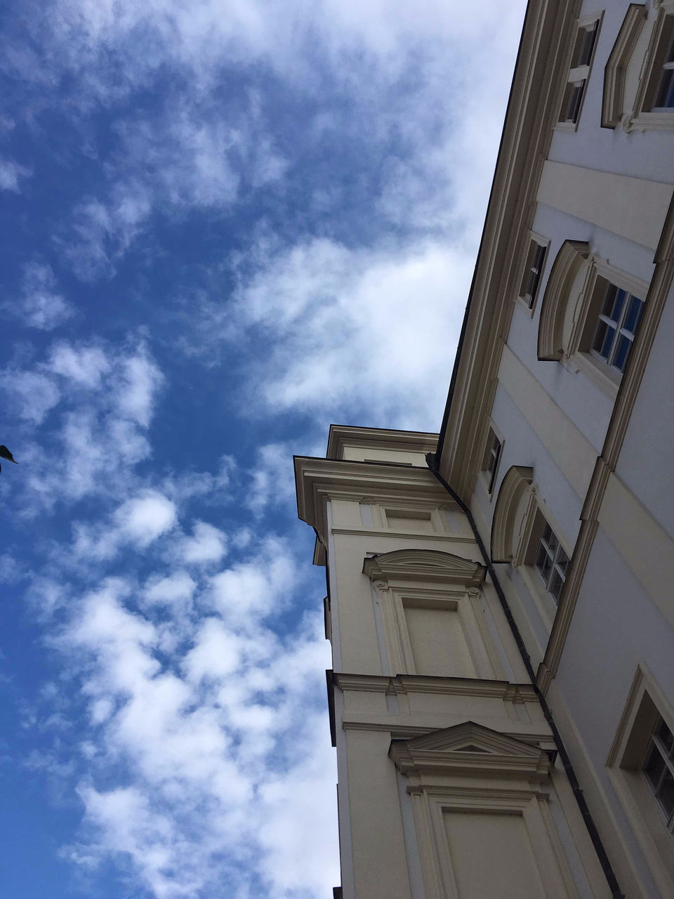 Photo of Prague - 4 day trip - on a budget : places to visit in Prague with all necessary tips and info by Arunima Goswami