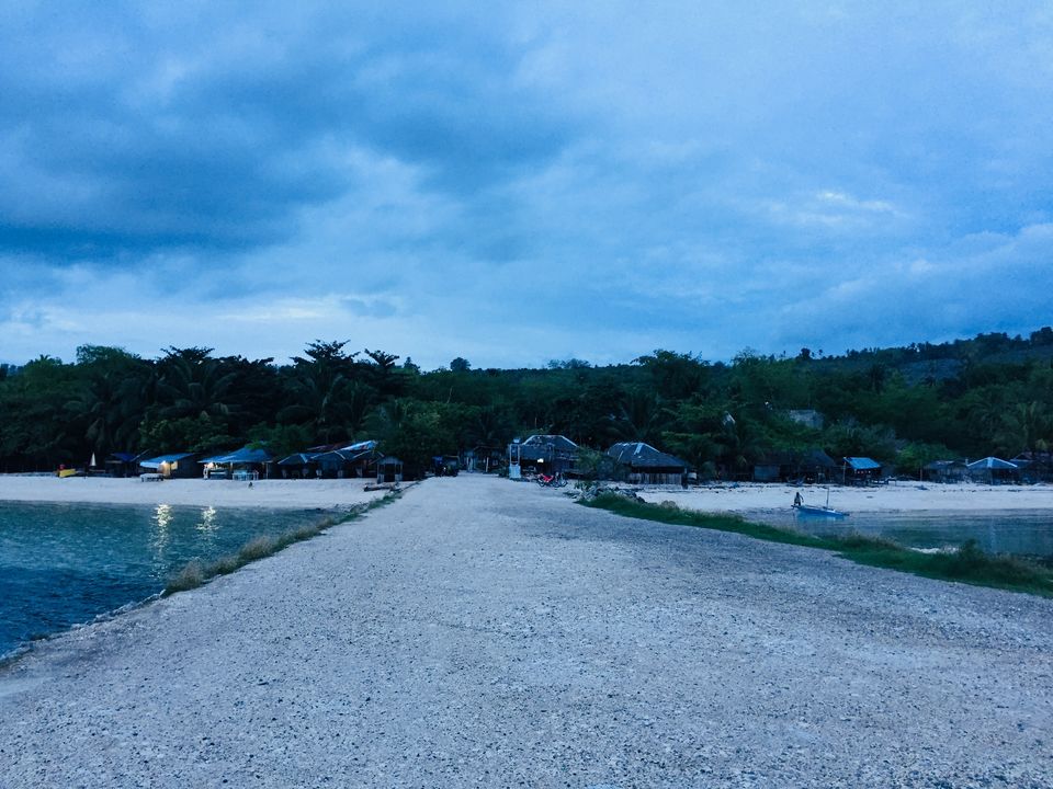 Photo of Lambug Beach Road, Badian, Philippines by Neil Ghosh - The Lost Bong
