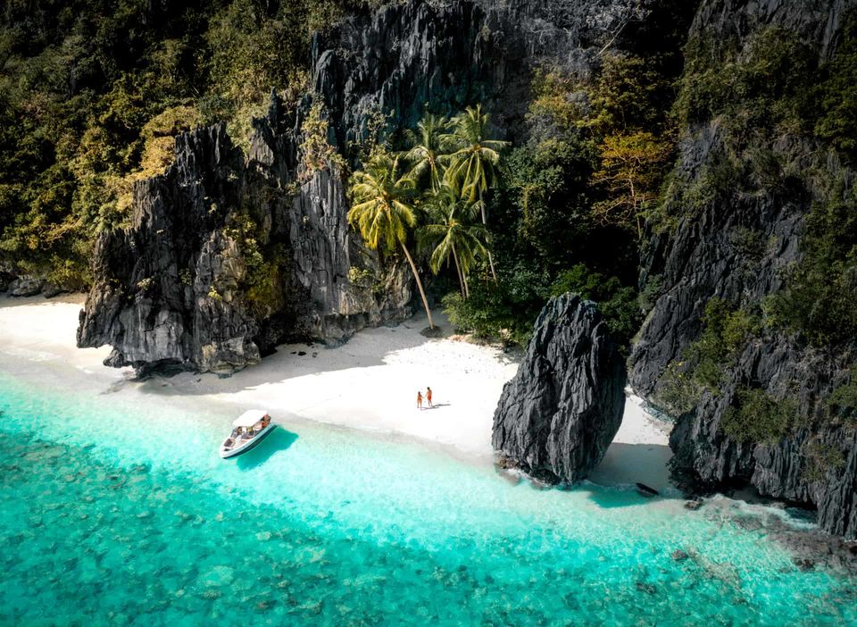 Photo of El Nido - What to Do and What to Expect? [Watch the Video] by Neil Ghosh - The Lost Bong