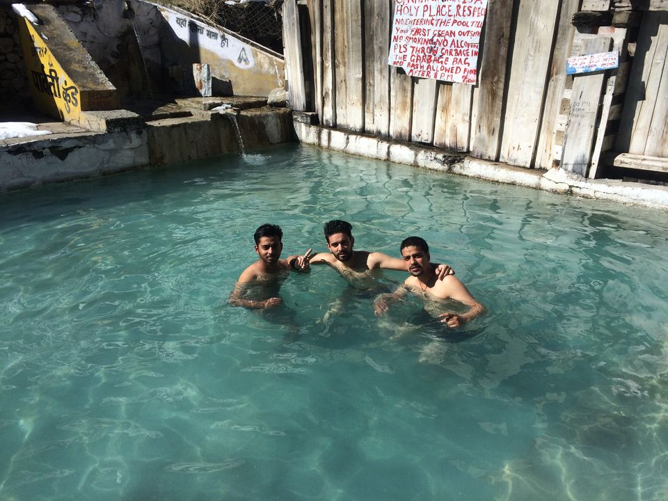 Photo of Three Musketeers to Kheerganga 19/22 by Gunjan Pruthi
