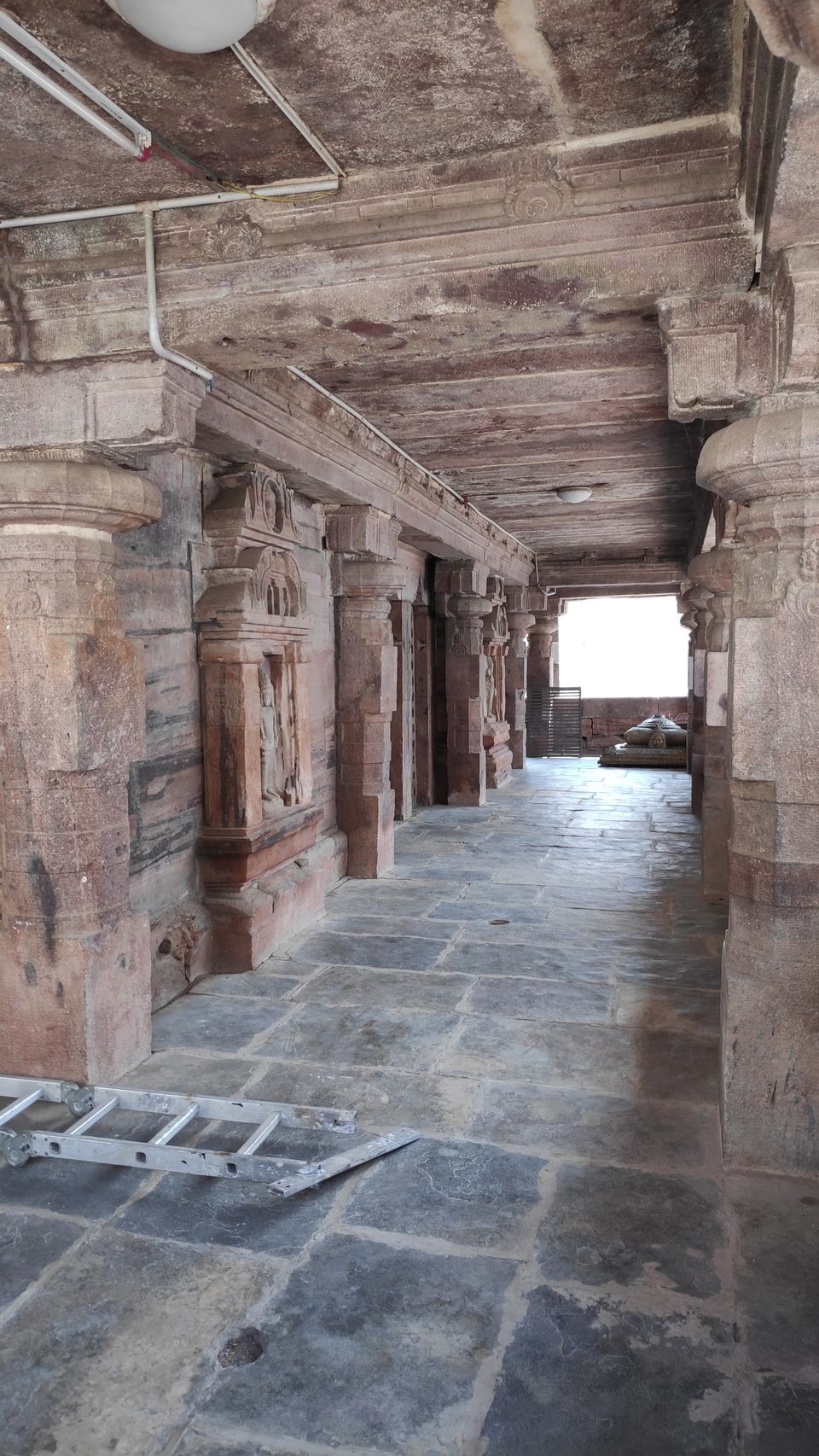 Photo of Jogulamba Temple, Gadwal, Telangana, India by Manoj Singh