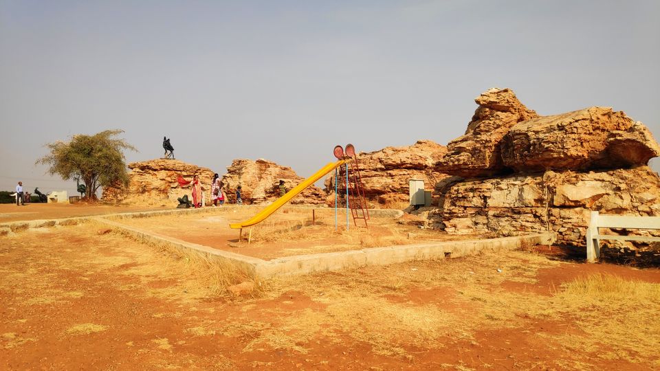 Photo of Oravakallu Rock Gardens, Andhra Pradesh, India by Manoj Singh