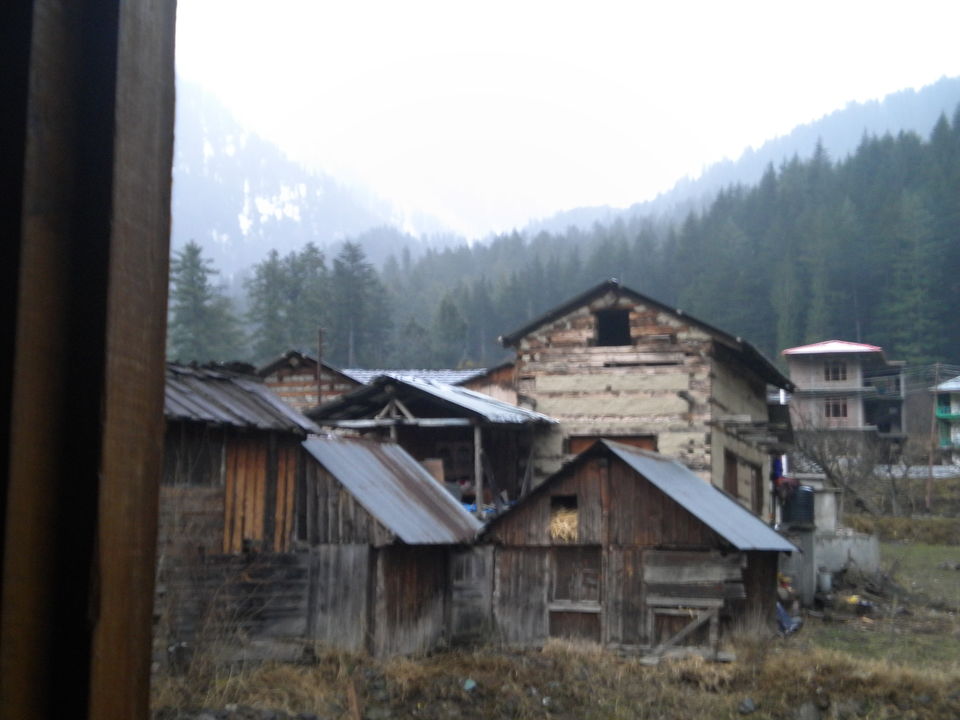 Photo of The happiness loop in Pulga :A divine village away from the town where time slows down 14/19 by Abhyuday Blythe