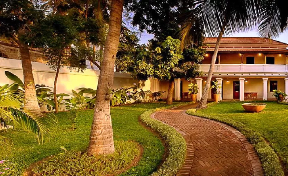 Photo of The Bungalow on the Beach - 17th Century, Tharangambadi, Tamil Nadu, India by Sonalika Debnath