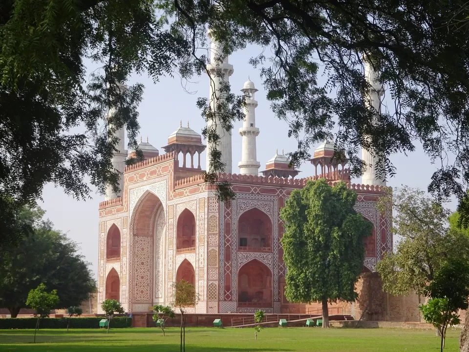 Photo of Sikandra, Agra, Uttar Pradesh, India by Prahlad Raj