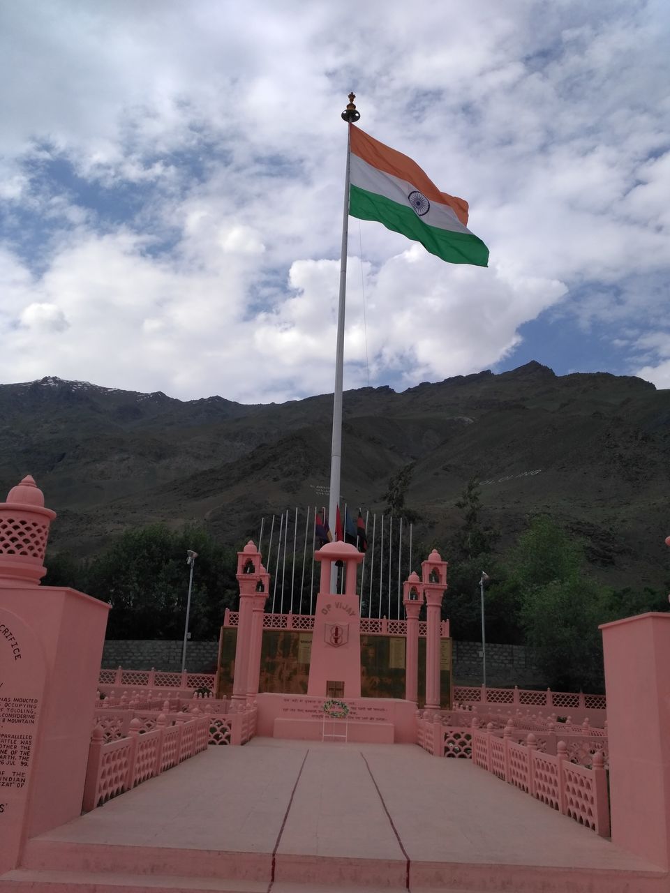 Photo of 17 Days Ladakh Roadtrip from Mumbai 22/74 by Prahlad Raj