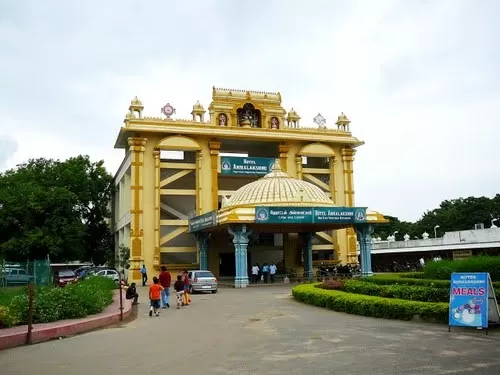 Photo of Srikalahasti Temple, Srikalahasti, Andhra Pradesh, India by Richa Powale