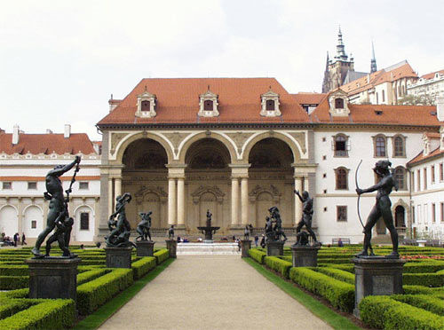 Photo of Prague Castle Tour 4/14 by Discover Prague Tours