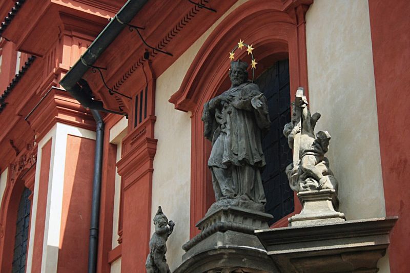 Photo of Prague Castle Tour 13/14 by Discover Prague Tours
