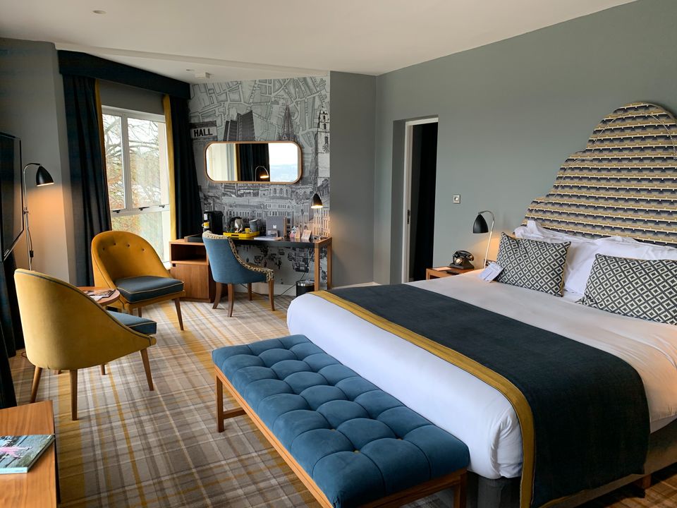 Photo of Best Hotels in Delhi For Every Kind of Traveller by Kadambari Bhatte (curlytravelmess)