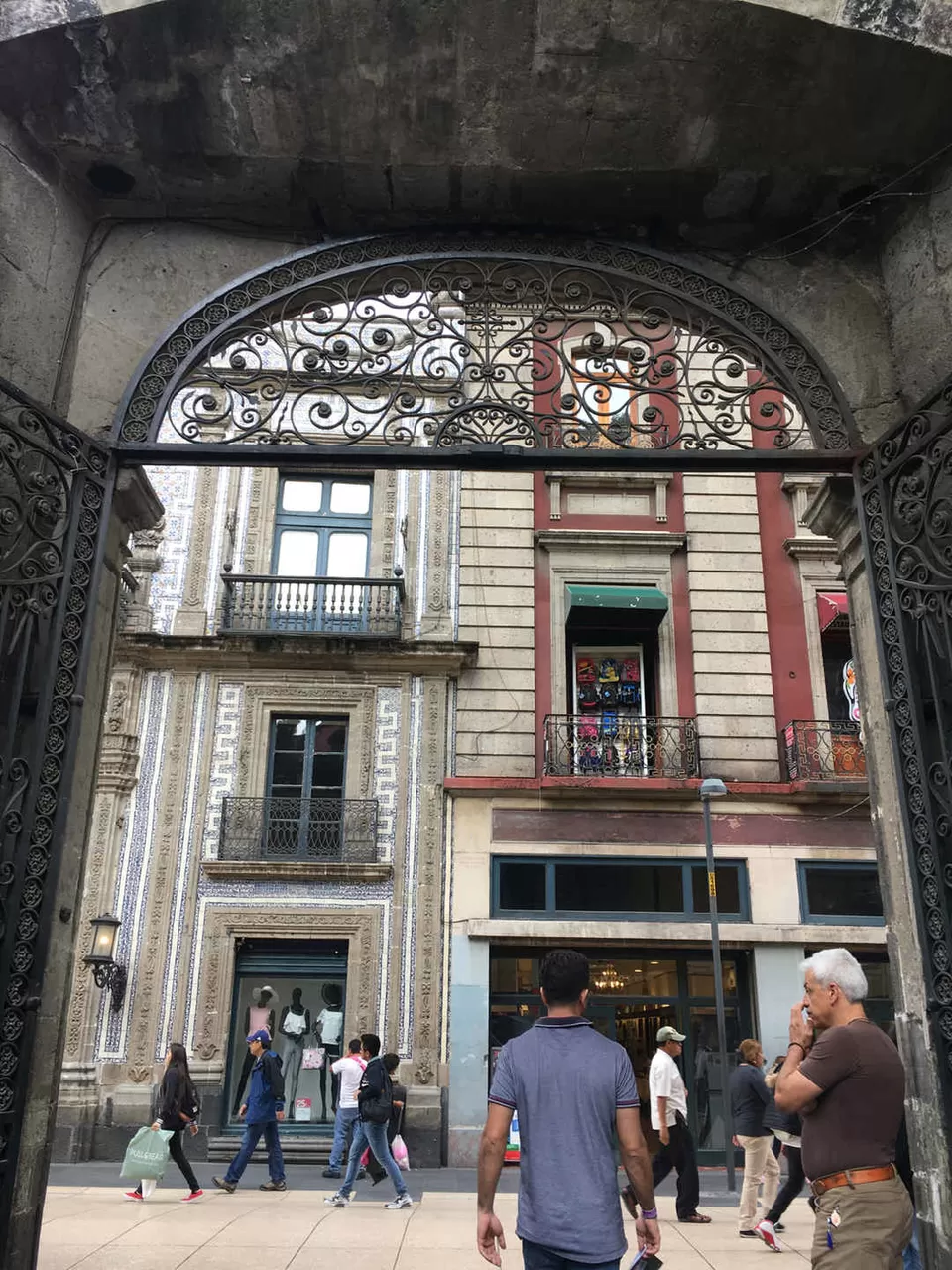 Photo of Torre Latino, Eje Central, Centro, Mexico City, CDMX, Mexico by Kadambari Bhatte (curlytravelmess)