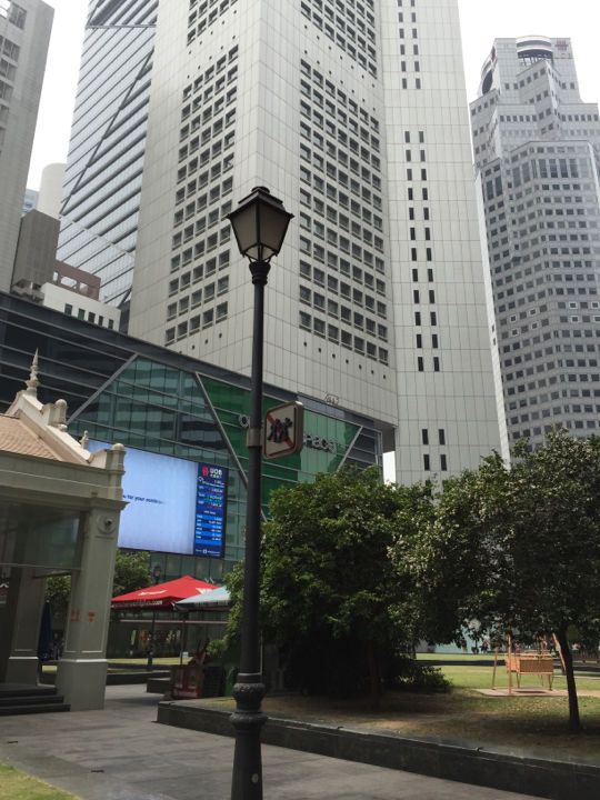 Photo of It's Singapore for you! 3/20 by Kadambari Bhatte (curlytravelmess)