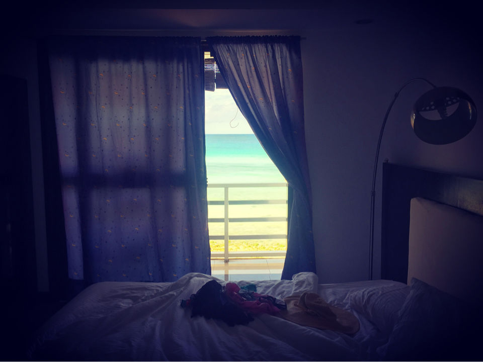 Photo of This Place is Highly Over rated! Boracay Island, Philippines by Kadambari Bhatte (curlytravelmess)