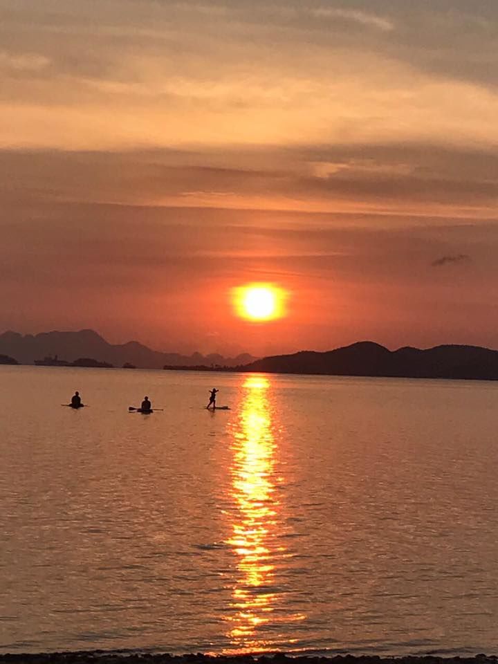 Photo of A Post Card Perfect Zero Carbon & Eco-Friendly Island in Philippines by Kadambari Bhatte (curlytravelmess)