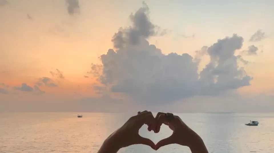 Photo of I LOVED Maldives - A Humble Destination Packed With Surprises! by Kadambari Bhatte (curlytravelmess)
