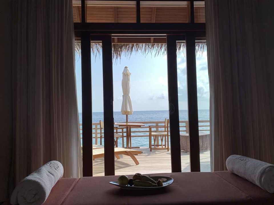 Photo of I LOVED Maldives - A Humble Destination Packed With Surprises! by Kadambari Bhatte (curlytravelmess)