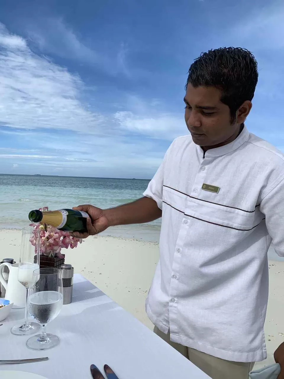 Photo of I LOVED Maldives - A Humble Destination Packed With Surprises! by Kadambari Bhatte (curlytravelmess)