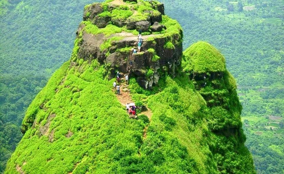 Photo of Misty Matheran Resorts, Matheran, Maharashtra by Kadambari Bhatte (curlytravelmess)