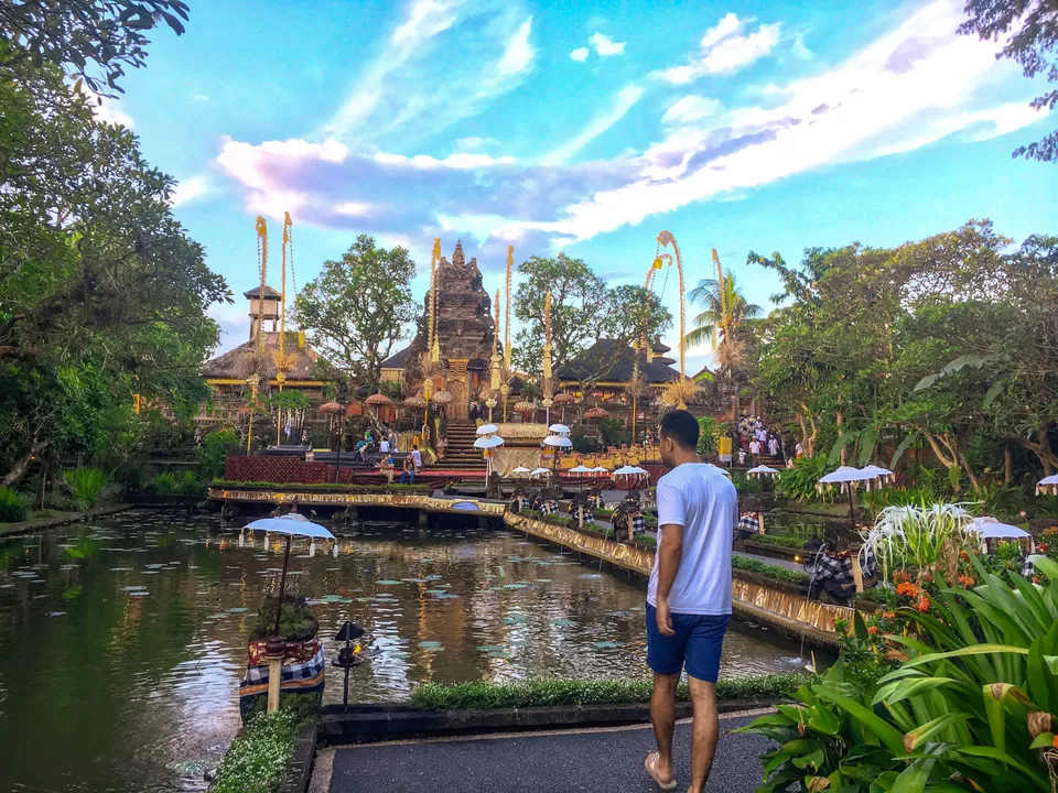 Photo of Saraswati Temple, Jalan Kajeng, Ubud, Gianyar, Bali, Indonesia by Kadambari Bhatte (curlytravelmess)
