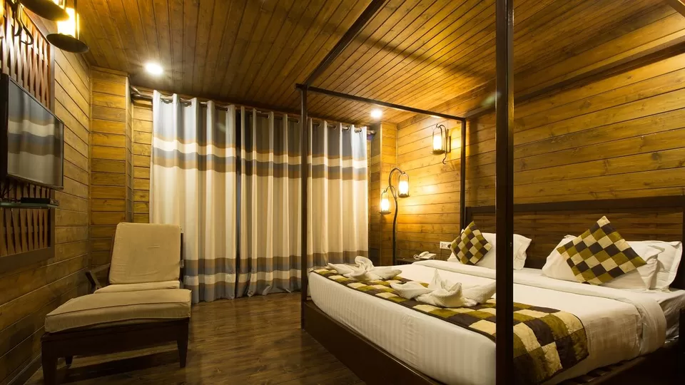 Photo of The Aura Resort, Port Blair, Andaman and Nicobar Islands, India by Kadambari Bhatte (curlytravelmess)