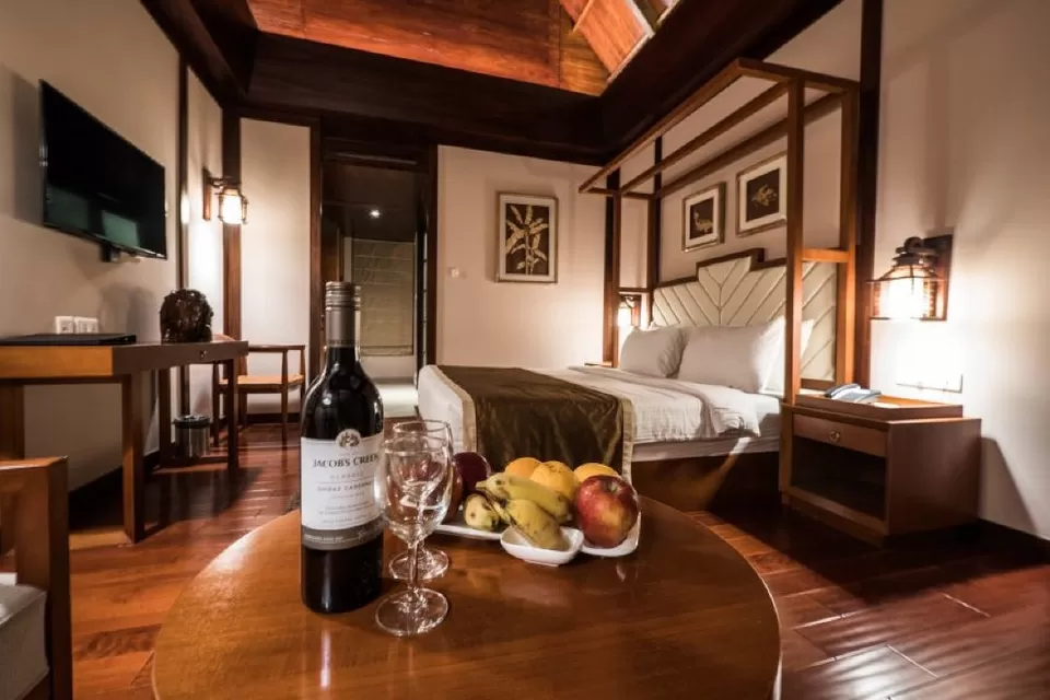 Photo of Sea Shell, Neil, Neil Kendra, Andaman and Nicobar Islands, India by Kadambari Bhatte (curlytravelmess)