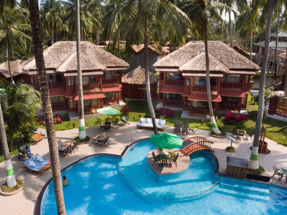 Photo of Coral Reef Resort Havelock Island, Andaman and Nicobar Islands, India by Kadambari Bhatte (curlytravelmess)