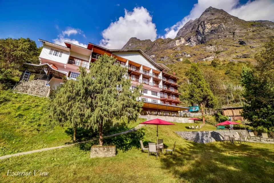 Photo of Summit Khangri Karpo Retreat & Spa, Lachung, Purano Bank, Lachung, Lachung, Sikkim, India by Kadambari Bhatte (curlytravelmess)