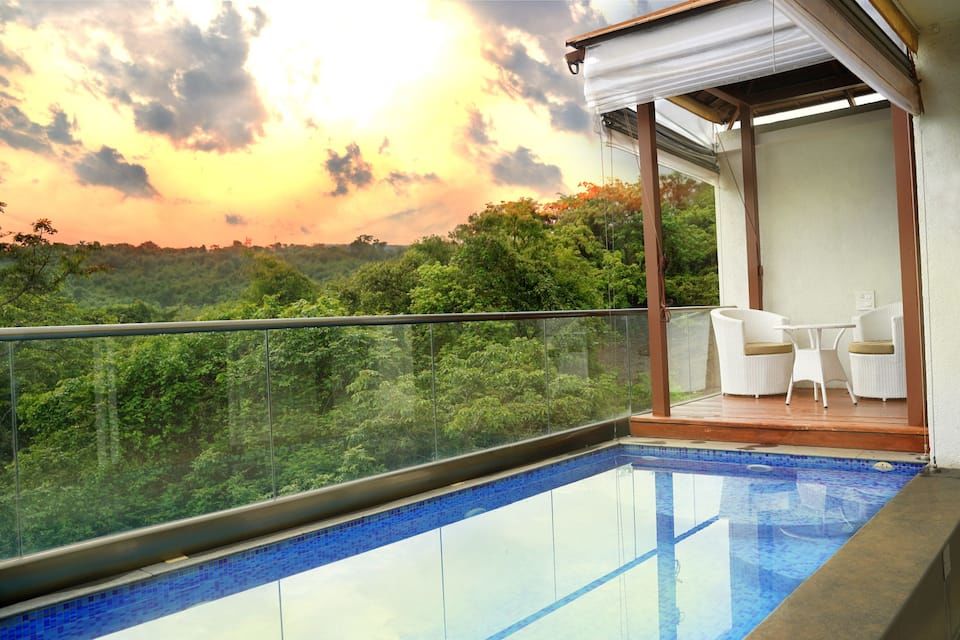 Photo of Under Rs. 3,500, These Properties Across India Offer the Best Escapade for Adventurous Couples 8/12 by Kadambari Bhatte (curlytravelmess)
