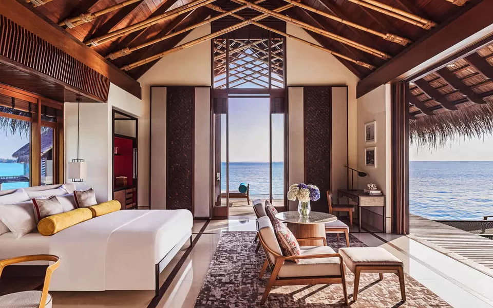 Photo of These 11 Lavish Resorts in Maldives Offer the Best Luxury Holiday That Will Leave You Dreaming! by Kadambari Bhatte (curlytravelmess)