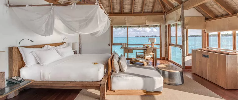 Photo of These 11 Lavish Resorts in Maldives Offer the Best Luxury Holiday That Will Leave You Dreaming! by Kadambari Bhatte (curlytravelmess)