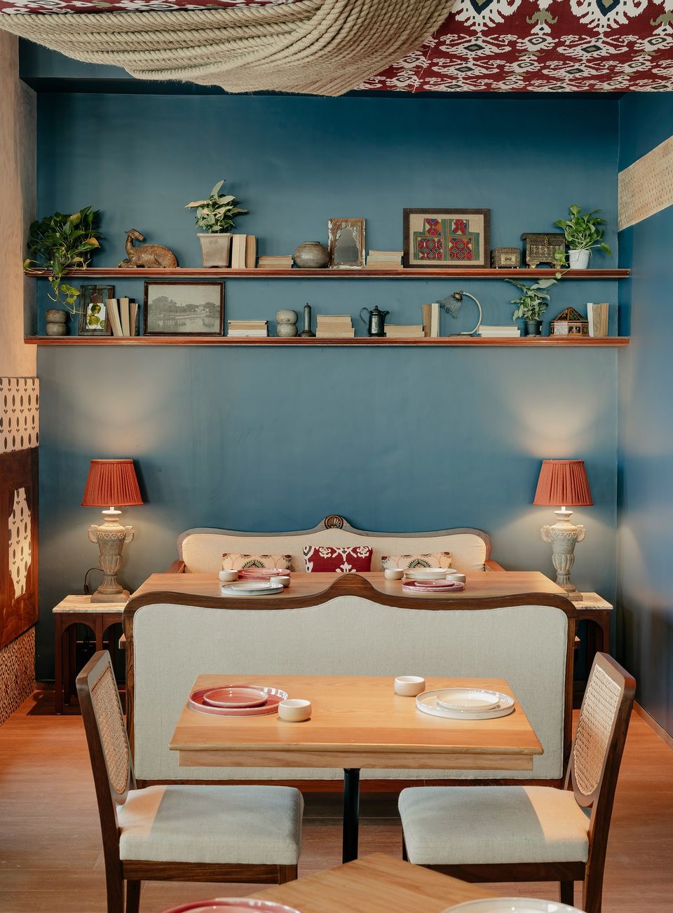 Photo of India's Unique Instagrammable Cafes and Restaurants for Date Nights & Cosy Afternoons! 5/8 by Kadambari Bhatte (curlytravelmess)