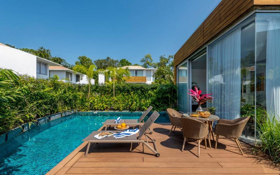 Photo of Bookmark These 10 Luxury Villas in Goa Made for Groups That Come with a Pool! by Kadambari Bhatte (curlytravelmess)