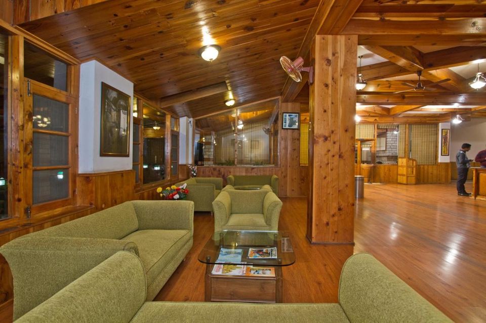 Photo of 10 Utterly Romantic Hill Resorts Close to Delhi to Get Cozy with Your Partner by Kadambari Bhatte (curlytravelmess)
