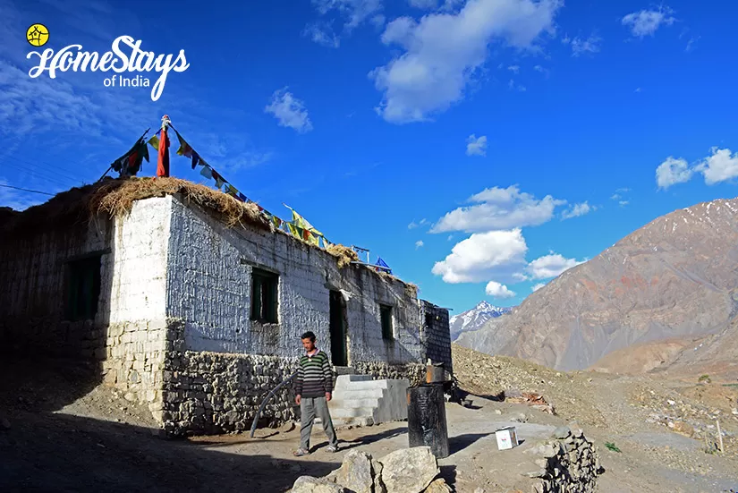 Photo of Take the Road Less Travelled to These Unexplored Places in Spiti Valley by Kadambari Bhatte (curlytravelmess)