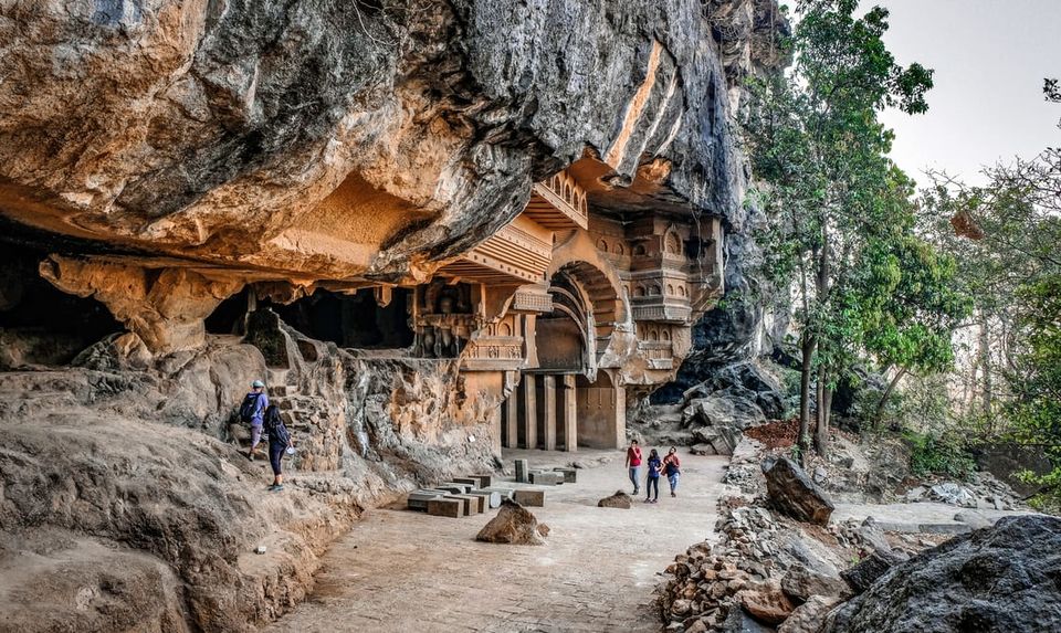 Photo of Places Near Mumbai, Delhi, Bangalore,&nbsp; Kolkata Where You Can Spend the Diwali Long Weekend in Style 5/17 by Kadambari Bhatte (curlytravelmess)