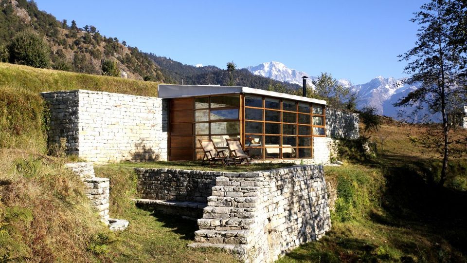 Photo of Luxury Cabins Perched at 8,000 Feet in Bageshwar, Uttarakhand! by Kadambari Bhatte (curlytravelmess)