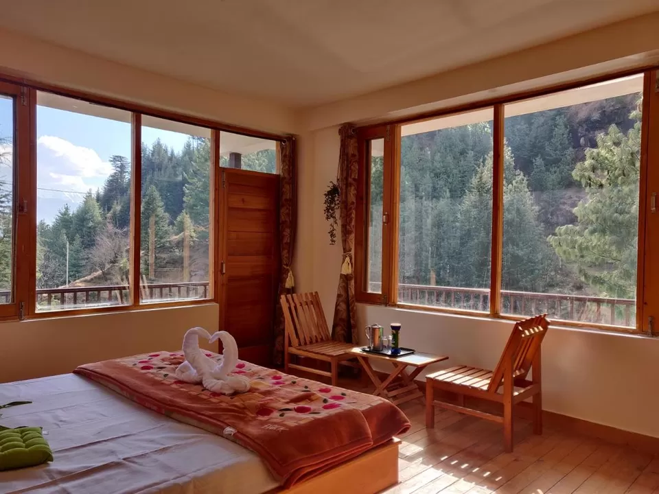 Photo of Akasa Boutique Homestay, Majhach Road, Siyal, Manali, Himachal Pradesh, India by Kadambari Bhatte (curlytravelmess)