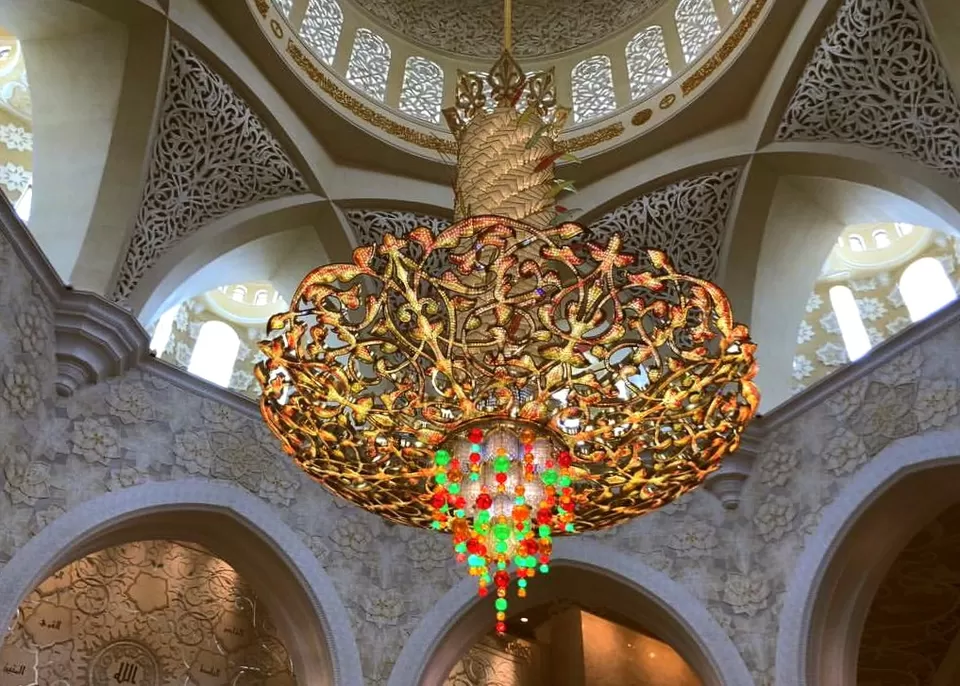 Photo of I blame this monument for not letting me explore Abu Dhabi! by Esha Jafri
