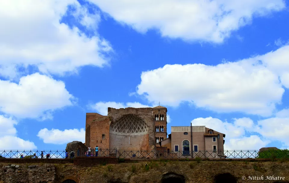 Photo of Roman Forum, Via della Salara Vecchia, Rome, Metropolitan City of Rome, Italy by Nitish Mhatre
