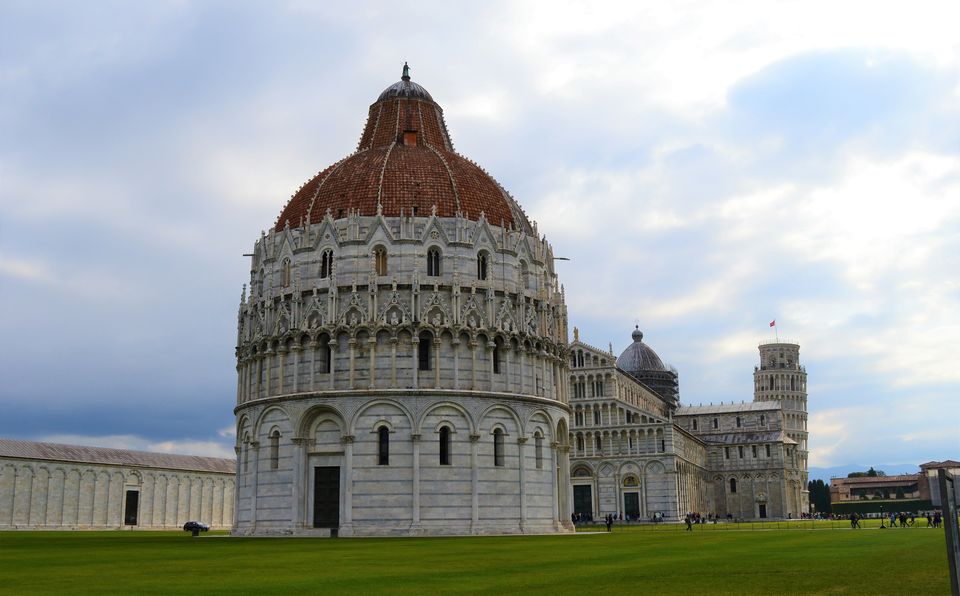 Photo of Pisa Tower, Piazza del Duomo, Pisa, Province of Pisa, Italy by Nitish Mhatre