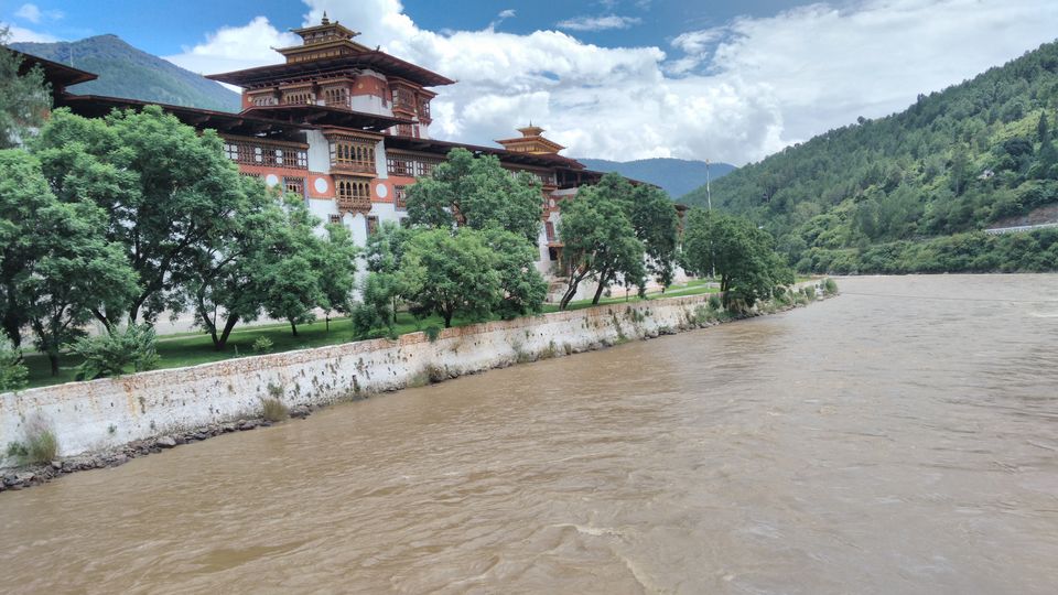 Photo of Bhutan - Raft, hike, relax n cherish by Shashank P